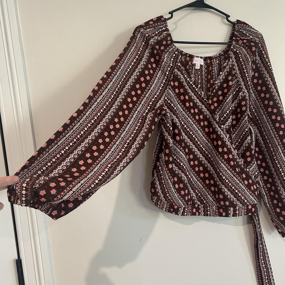 Pink Lily Blouse Sz M Boho Flowy Floral Faux Wrap Brown Peasant Hippie Festival